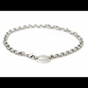 Tiffany & Co. Oval chocker necklace